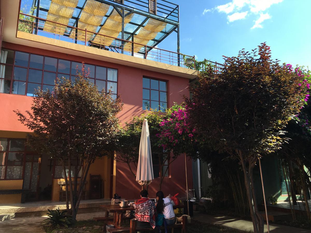 Ooh Countryard Inn Dali  Exterior foto